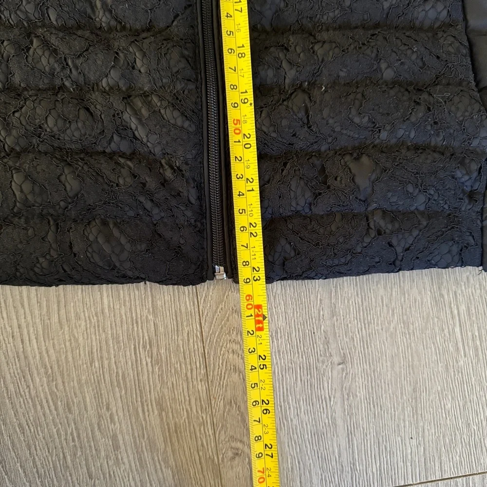 Michael Kors Puffer Coat with Lace Details - Picture 6 of 7